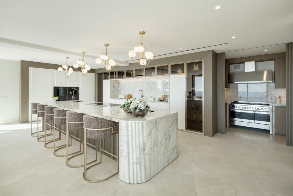 15 Bedroom Villa for Sale in Benahavís